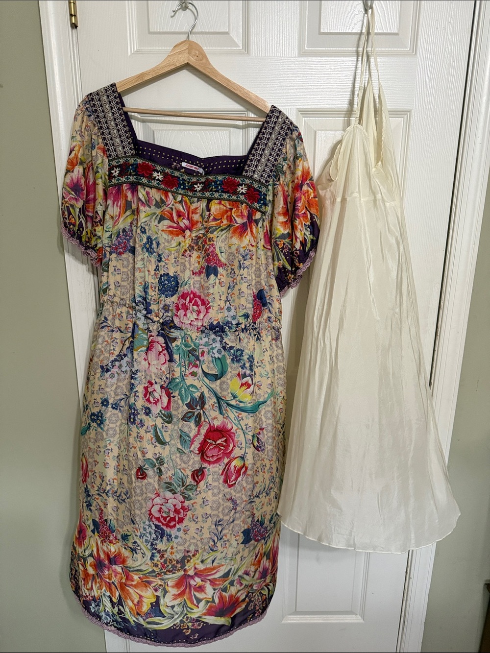 Johnny Was Beige Floral Midi Dress with Slip NWT $495 Size XL